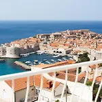 Panoramic Sea And Old Town View Διαμέρισμα *